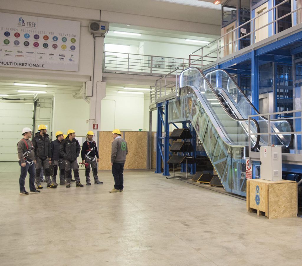 formazione ascensori assistenza tecnica scale mobili